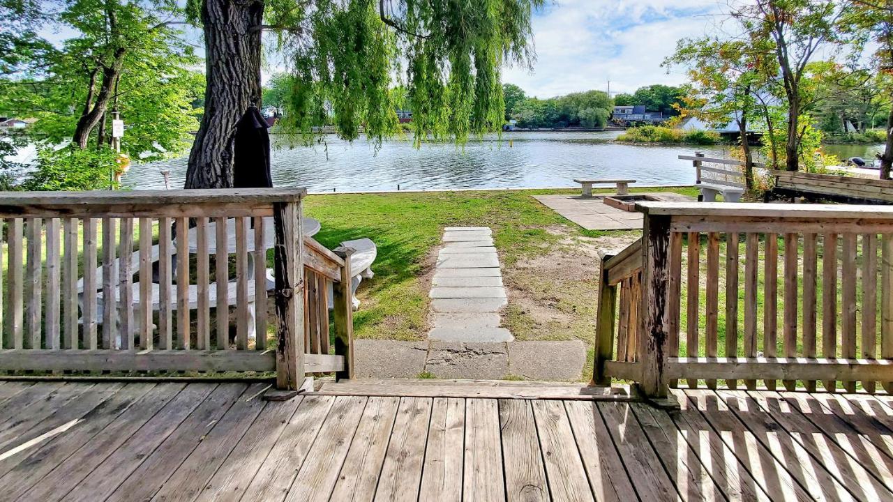 Main Beach River Retreat - Wasaga Beach 1 - Main Strip - 95 Mosley St Exterior foto