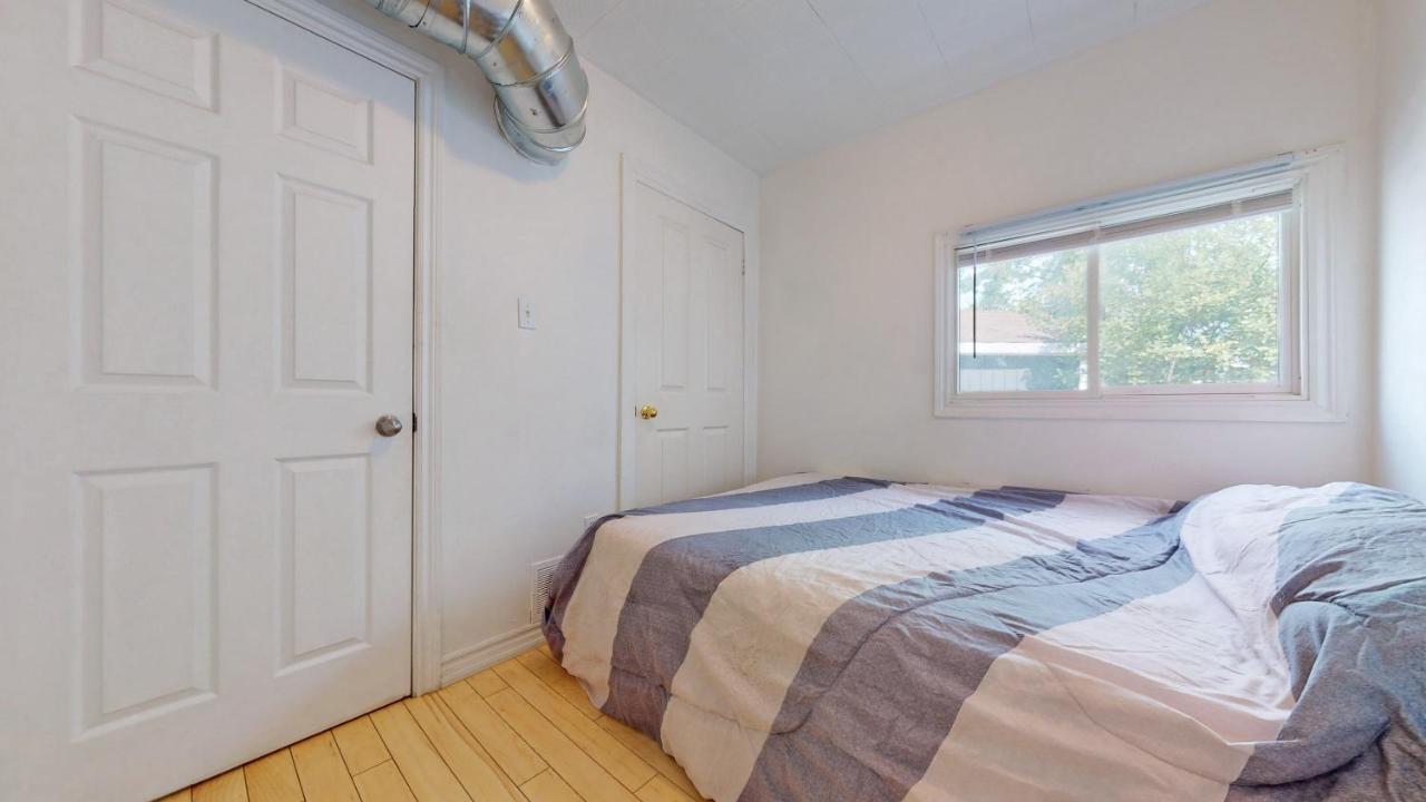 Main Beach River Retreat - Wasaga Beach 1 - Main Strip - 95 Mosley St Exterior foto